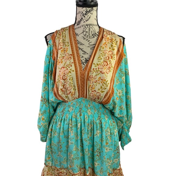 Southern Fried Chics Womens Medium Mini Dress Boho Cold Shoulder Plunging V-Neck - Picture 1 of 12